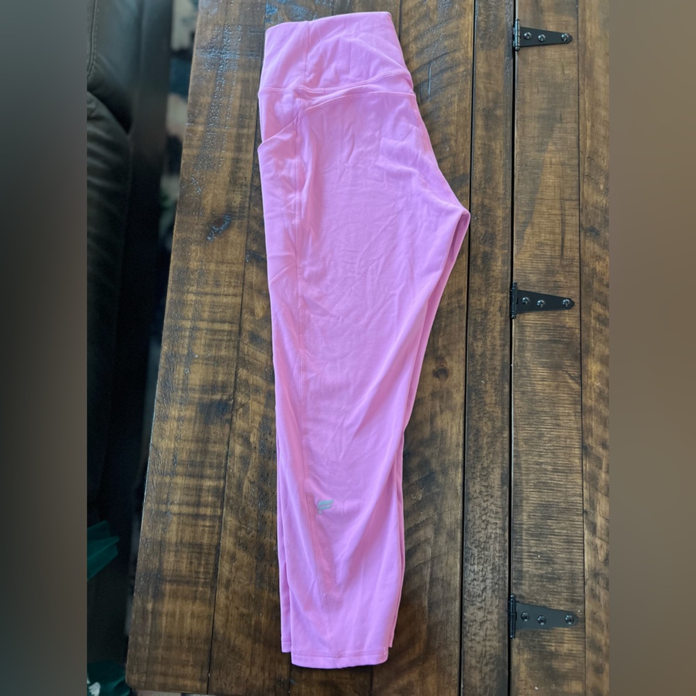 Poshmark Oasis PureLuxe High-Waisted Pink Capris